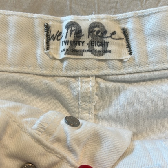 Free People Shorts in size 28 - Picture 3 of 6